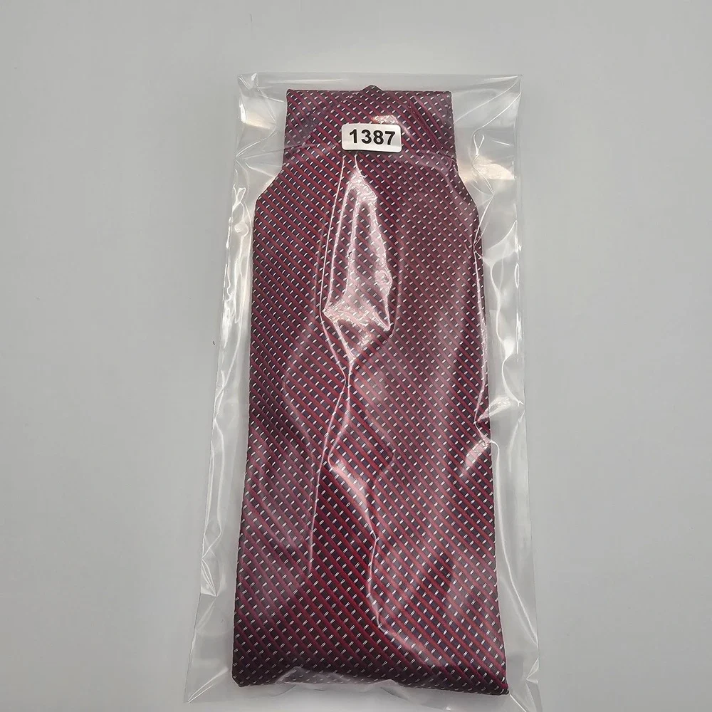 Brooks‎ Brothers 346 Silk Tie Red Blue Geometric Micro Pattern Diagonal Stripe